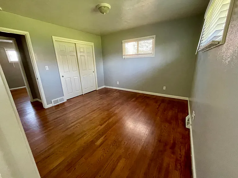 Master bedroom 2