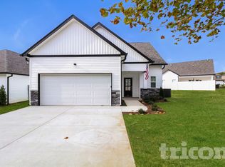 121 Dimaggio Dr, Springfield, TN 37172