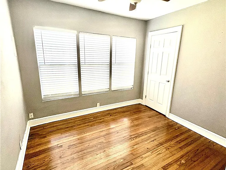 3562 Topeka St — Photo 8