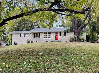 562 Whispering Hills Dr, Nashville, TN 37211