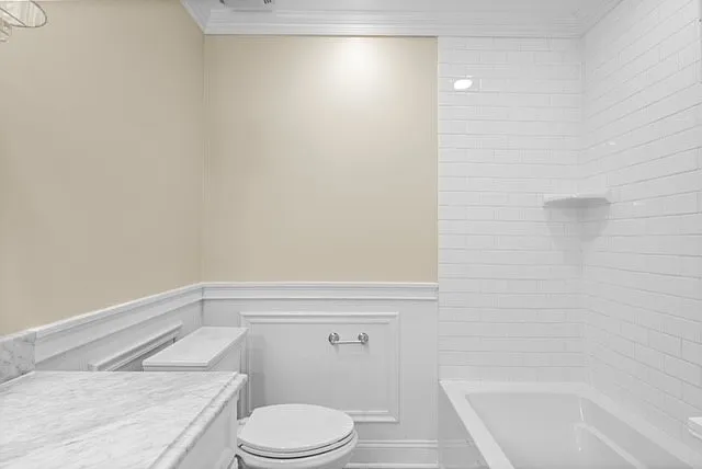 5799 Blandford Ct — Photo 15