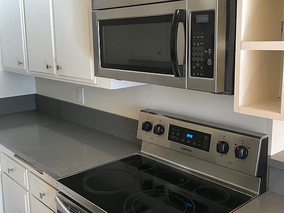 2nd image of 8944 Reading Ave APT 2