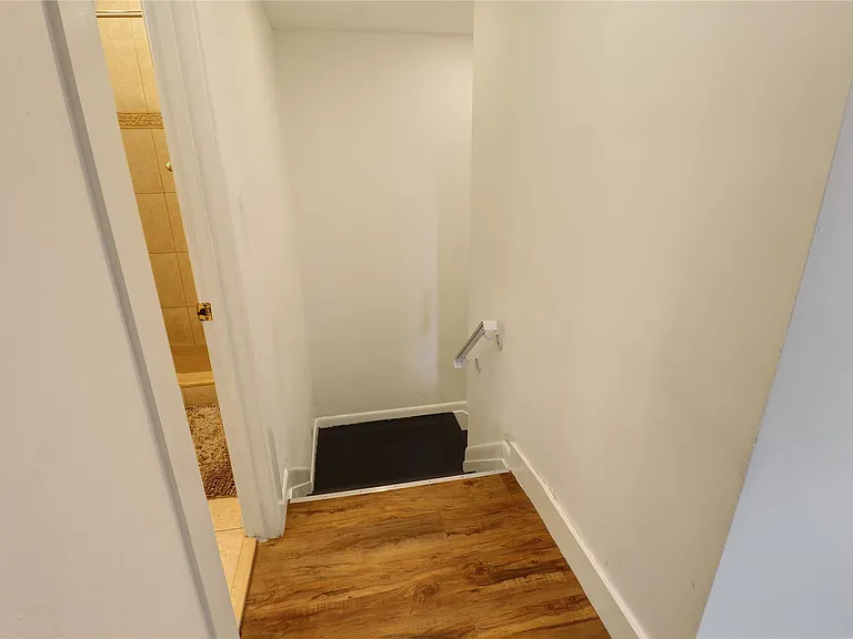 9390 SW 61st Way #D — Photo 28