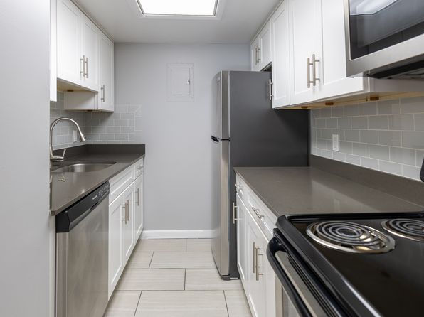 38 1/2 Wolden Rd #1-BB