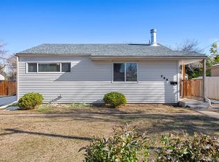 780 Iola St, Aurora, CO 80010