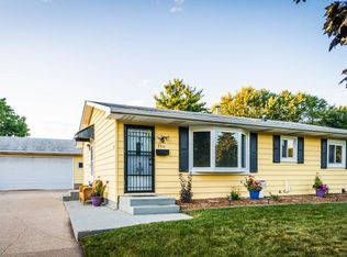 3711 75th St E, Inver Grove Heights, MN 55076