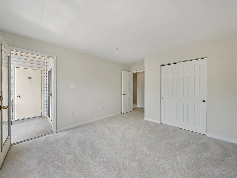 15503 John Diskin Cir #32 — Photo 19