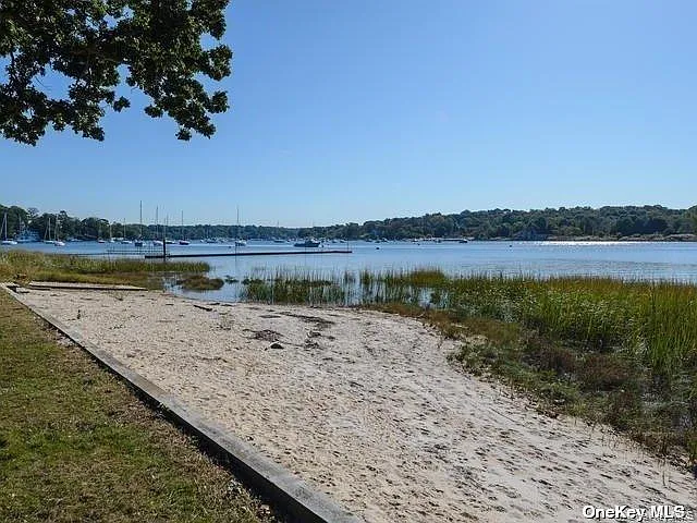 1 Pine Point — Photo 31