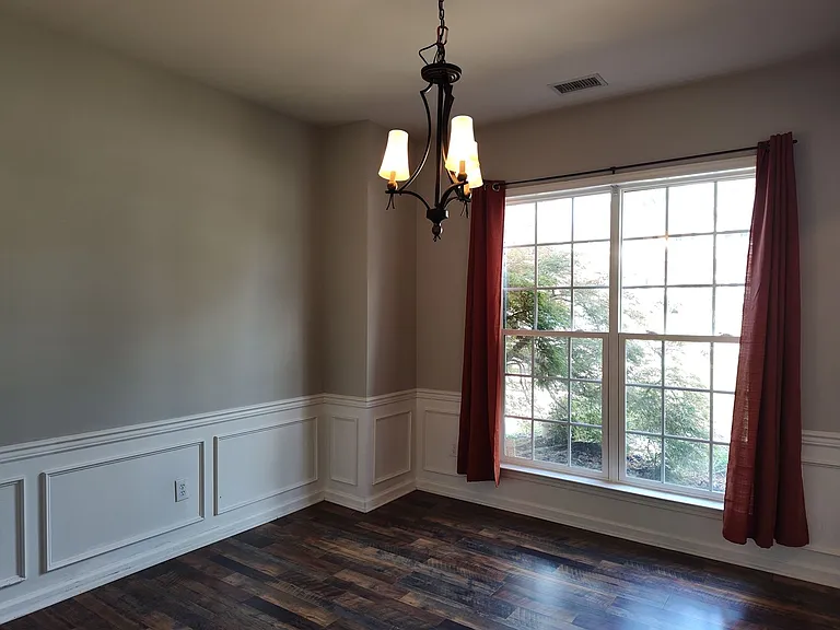 4018 Manor House Dr — Photo 10