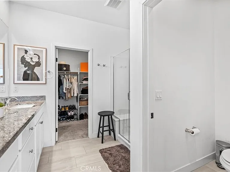 634 Daniel Freeman Cir — Photo 25