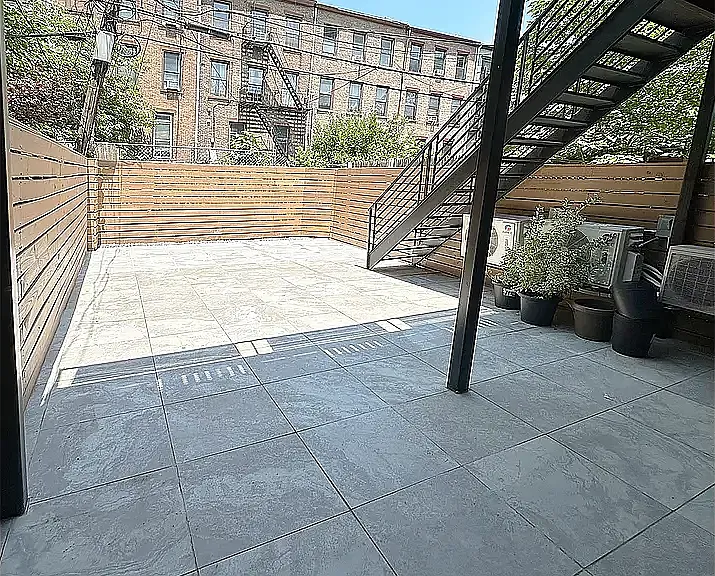 217 Lexington Ave #1 — Photo 6
