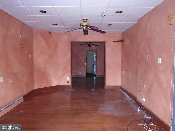 4th image of 6435 Torresdale Ave