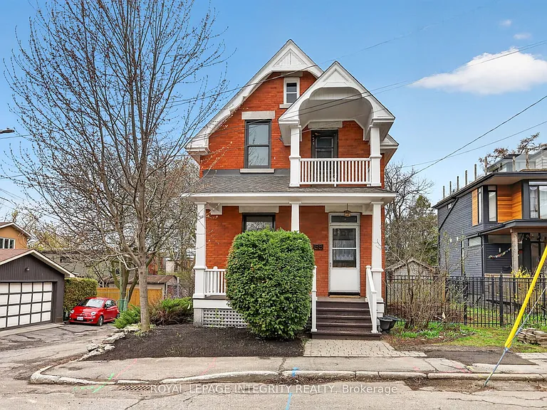 56 Grosvenor Ave — Photo 1