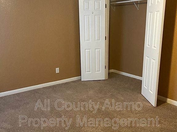 3rd image of 3107 W Travis St #A
