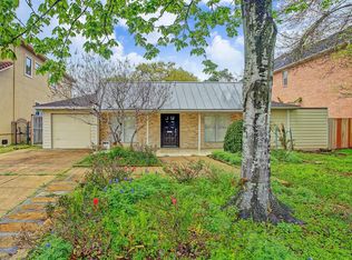 4524 Maple St, Bellaire, TX 77401