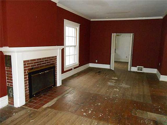 2nd image of 212 Georgia Ave
