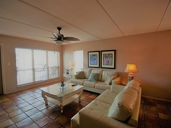 5th image of 2401 Gulf Blvd #304