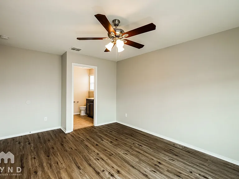 10327 Dunlap — Photo 6