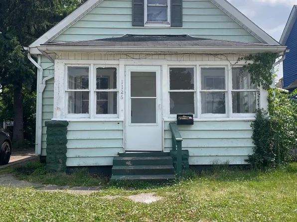 1126 W Indiana Ave, South Bend, IN 46613
