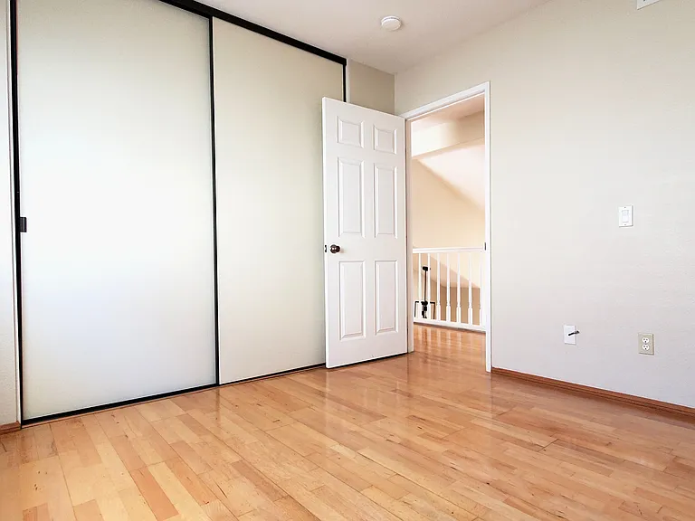 7220 Fargate Ter — Photo 8