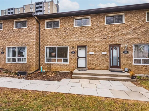 38 Glenburn Ct, Hamilton, ON L8E 1C8