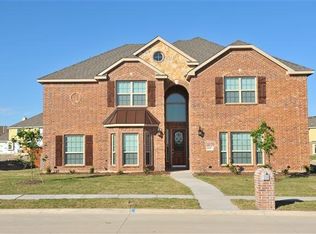 119 Post Oak Dr, Red Oak, TX 75154
