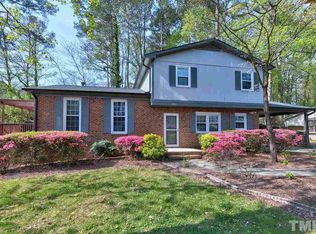 801 Roanoke Dr, Cary, NC 27513