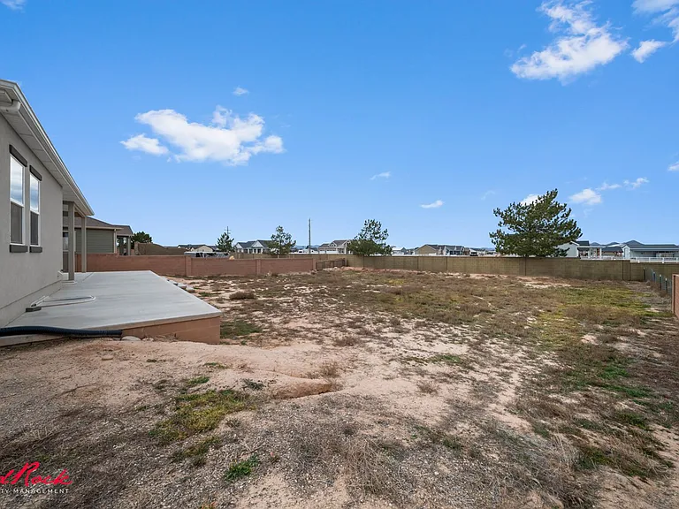 3761 N Native Dancer Dr — Photo 46
