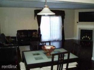 1985 Bayview Ln, Aurora, IL 60506