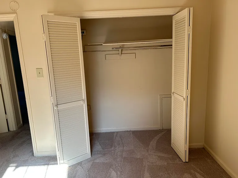 397 Highland Ave SW #305 — Photo 6