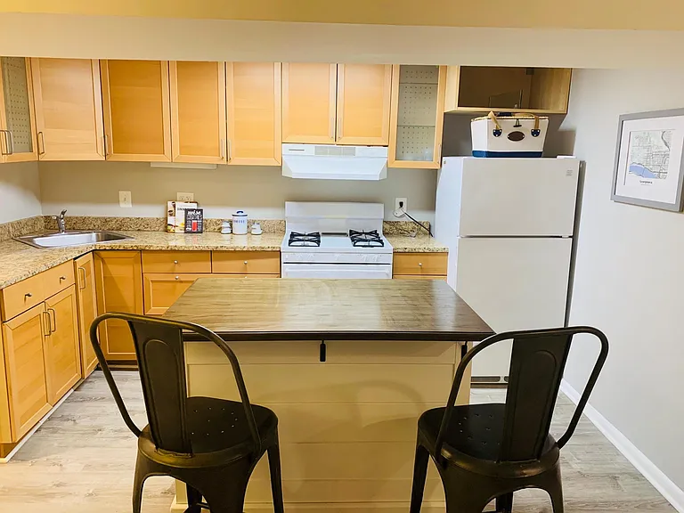 3413 Brown St NW #2 — Photo 7