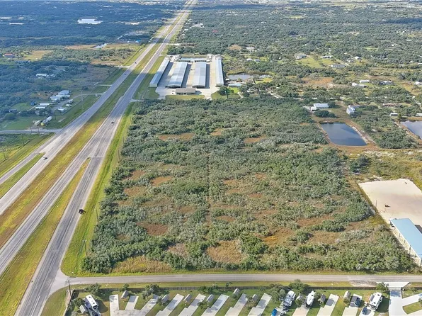 2602 State Highway 35, Aransas Pass, TX 78336