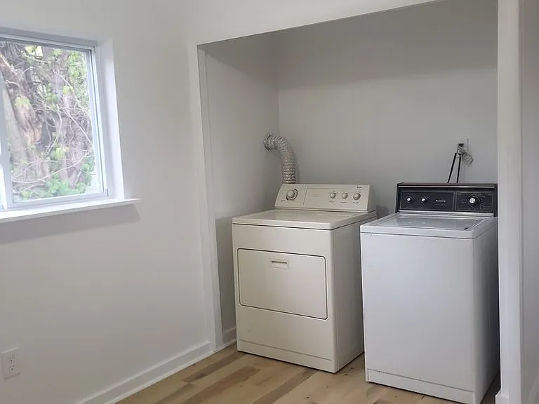 4012 Perrysville Ave — Photo 5