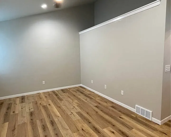 1023 S Nicolet Rd #6 — Photo 1