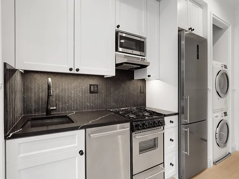 119 W 111th St #4B — Photo 5