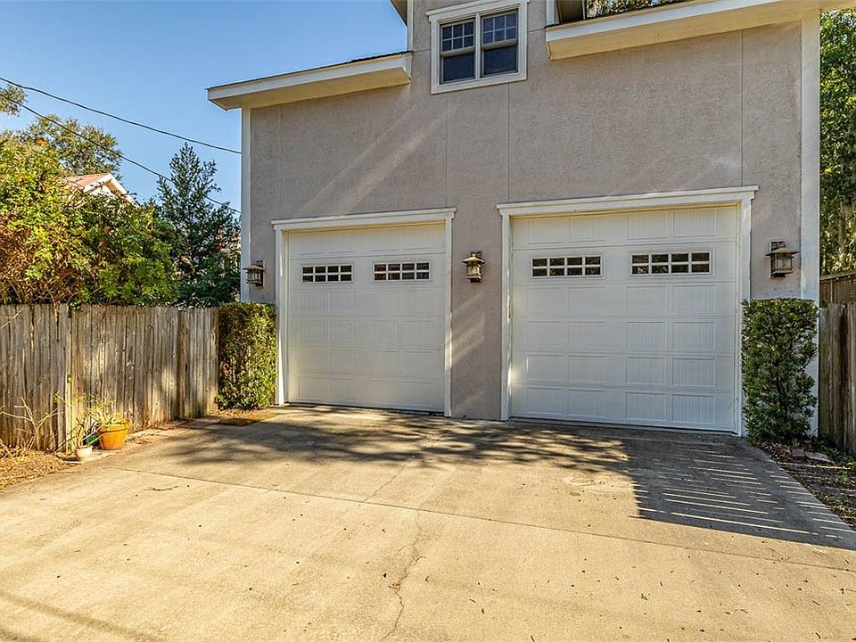 1st image of 917 Egmont St