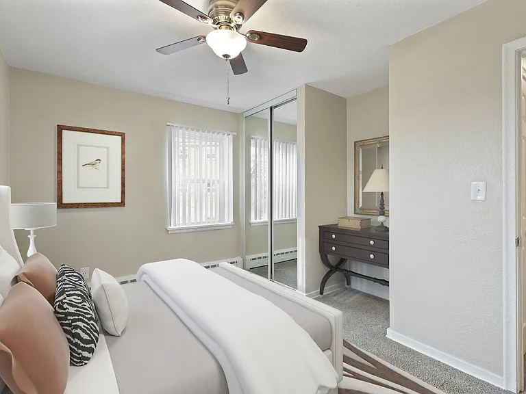Rose Vista Apartments — Photo 8