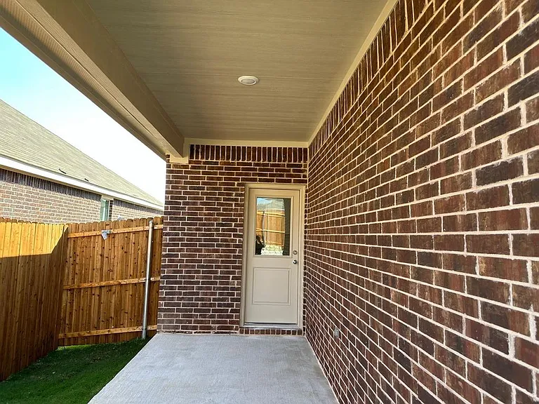 1842 White Ash Way — Photo 34