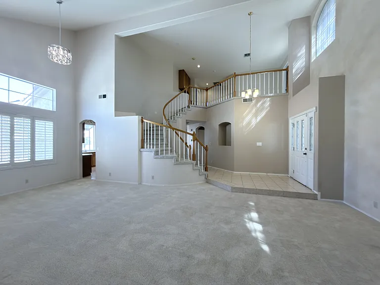 7620 Marluna Ct — Photo 33