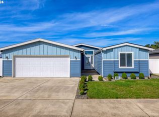 704 Saint James Pl, Molalla, OR 97038