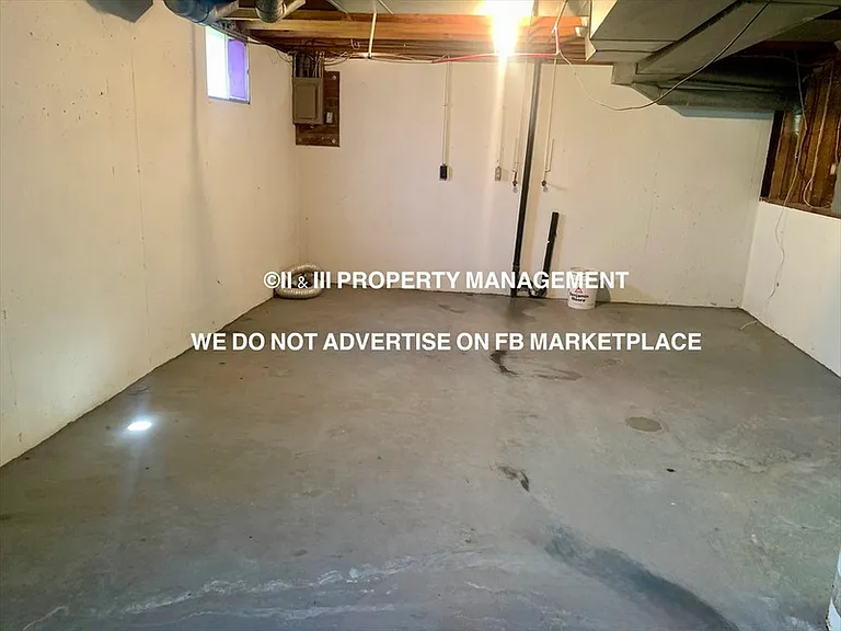 6102 Newton St — Photo 28