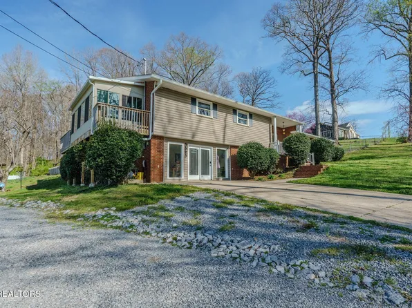 3543 Ginn Farm Dr, Knoxville, TN 37920