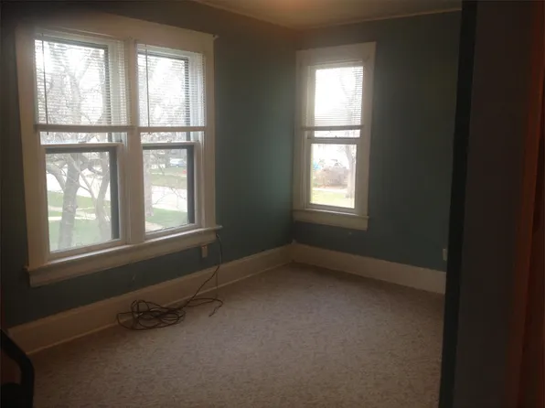 505 W Broadway Ave #3, Fairfield, IA 52556