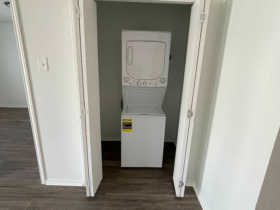 In-Unit Washer & Dryer