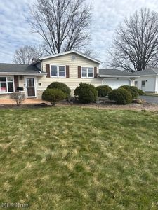 628 Matawan Dr, Campbell, OH, 44405