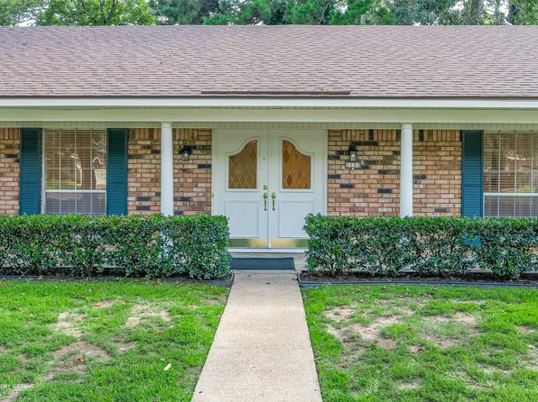1137 N Kirkwood Dr, Shreveport, LA 71118