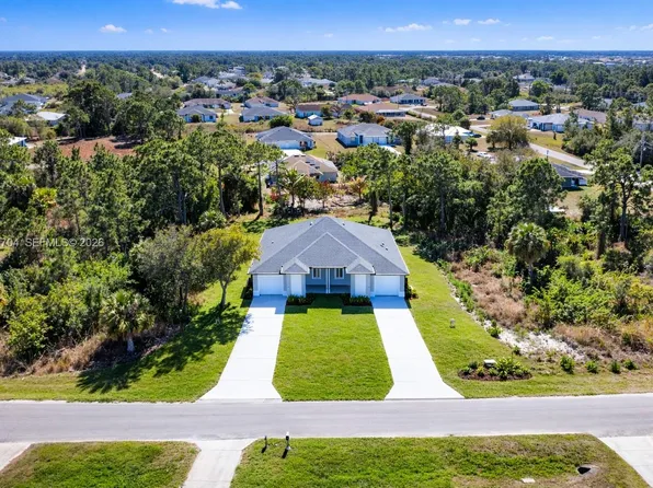2421/2423 Milton Ave S, Lehigh Acres, FL 33973