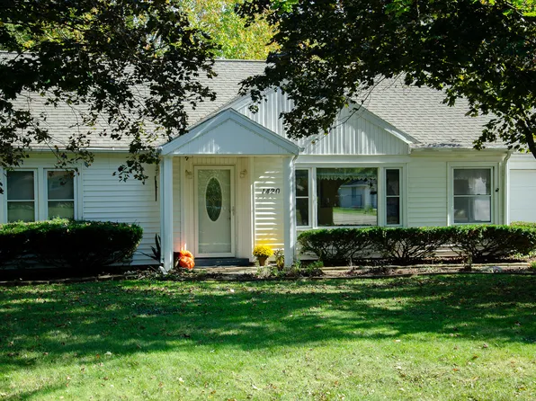 1420 Sunnyfield Rd, Sturgis, MI 49091