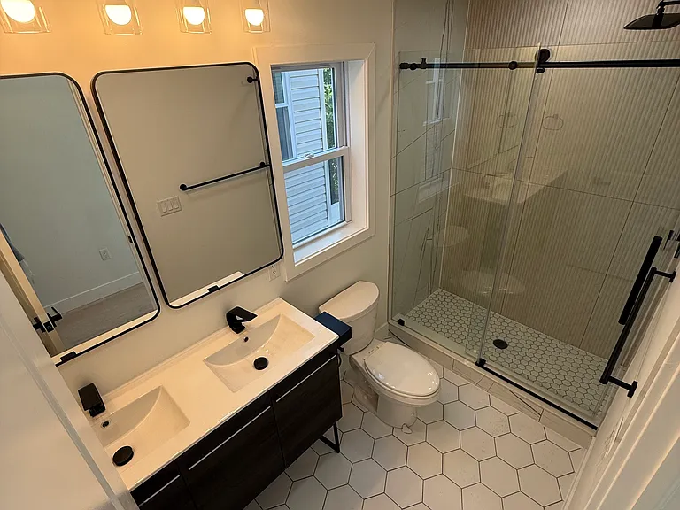 524 S 15th St #2 — Photo 4
