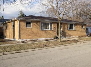 2702 Hoard St #1, Madison, WI 53704